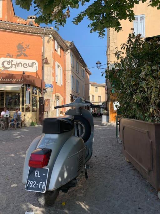 Ferienwohnung La Terrasse Du Pont Jullian Charme Et Calme Dans Le Coeur Historique LʼIsle-sur-la-Sorgue Exterior foto